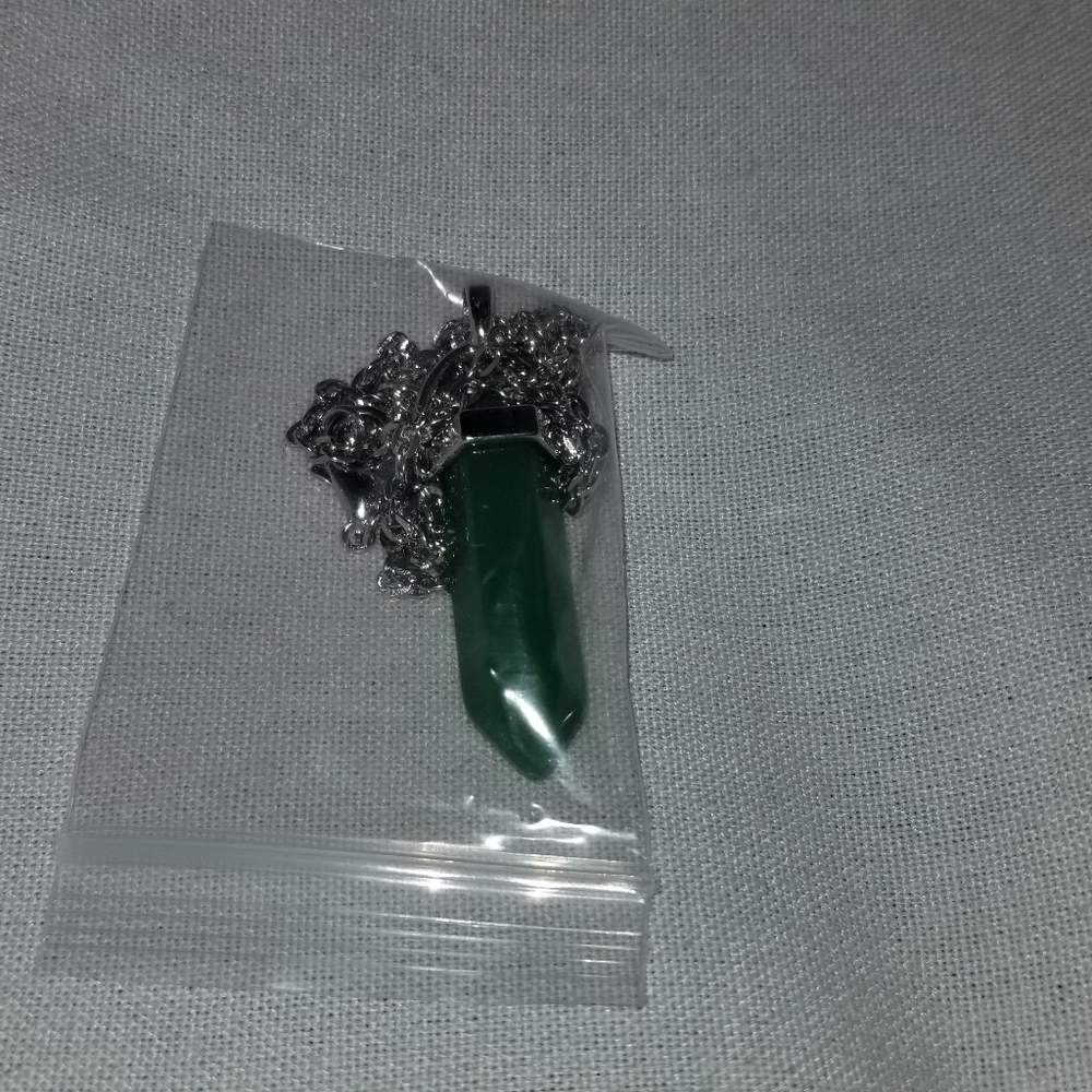 Stone Necklace With Metal Chain - Picture 9 of 13